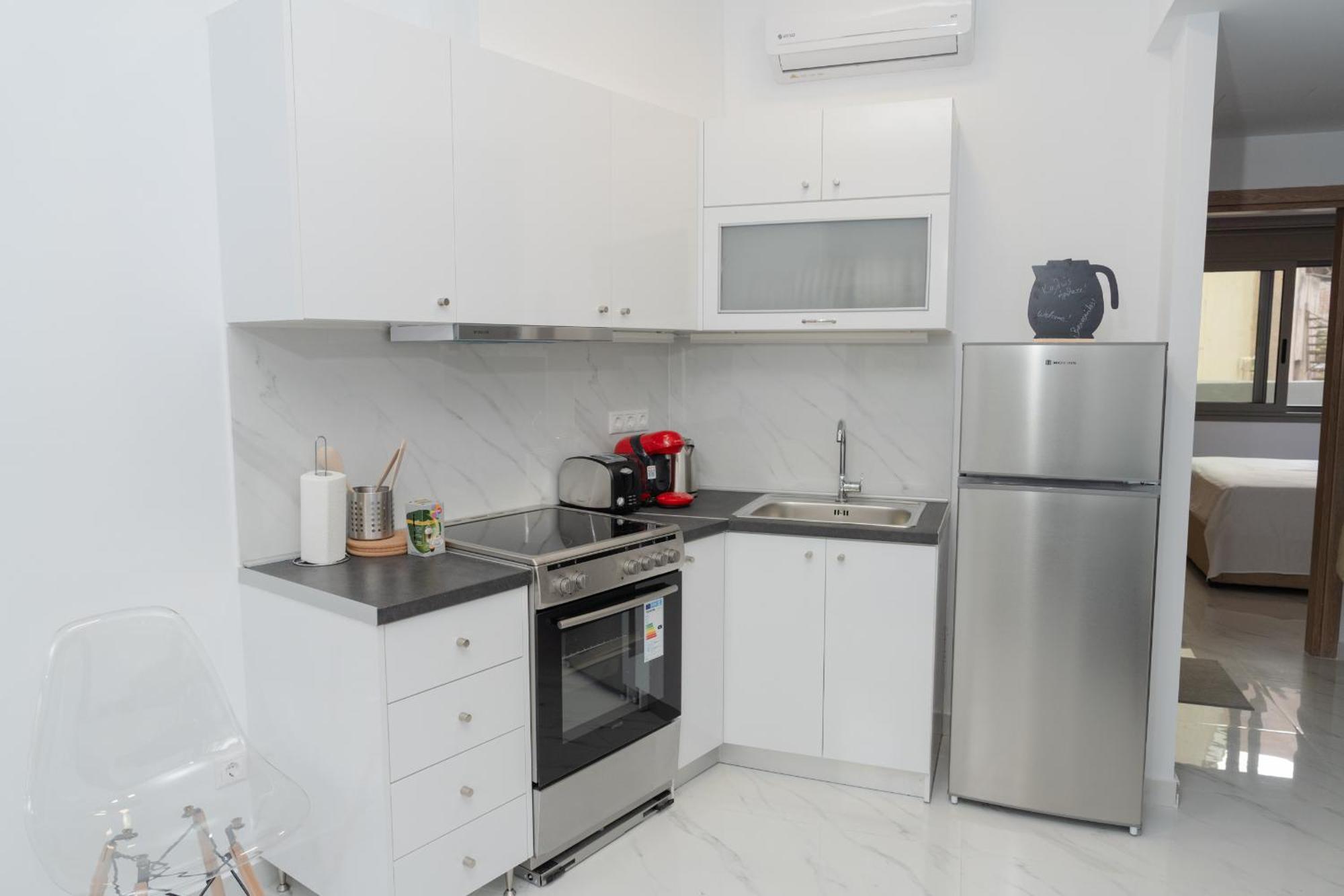 Rea Apartment Athènes Extérieur photo
